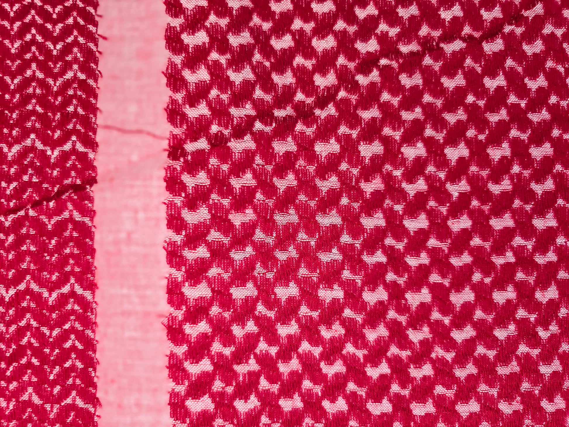 red keffiyeh rajaeen