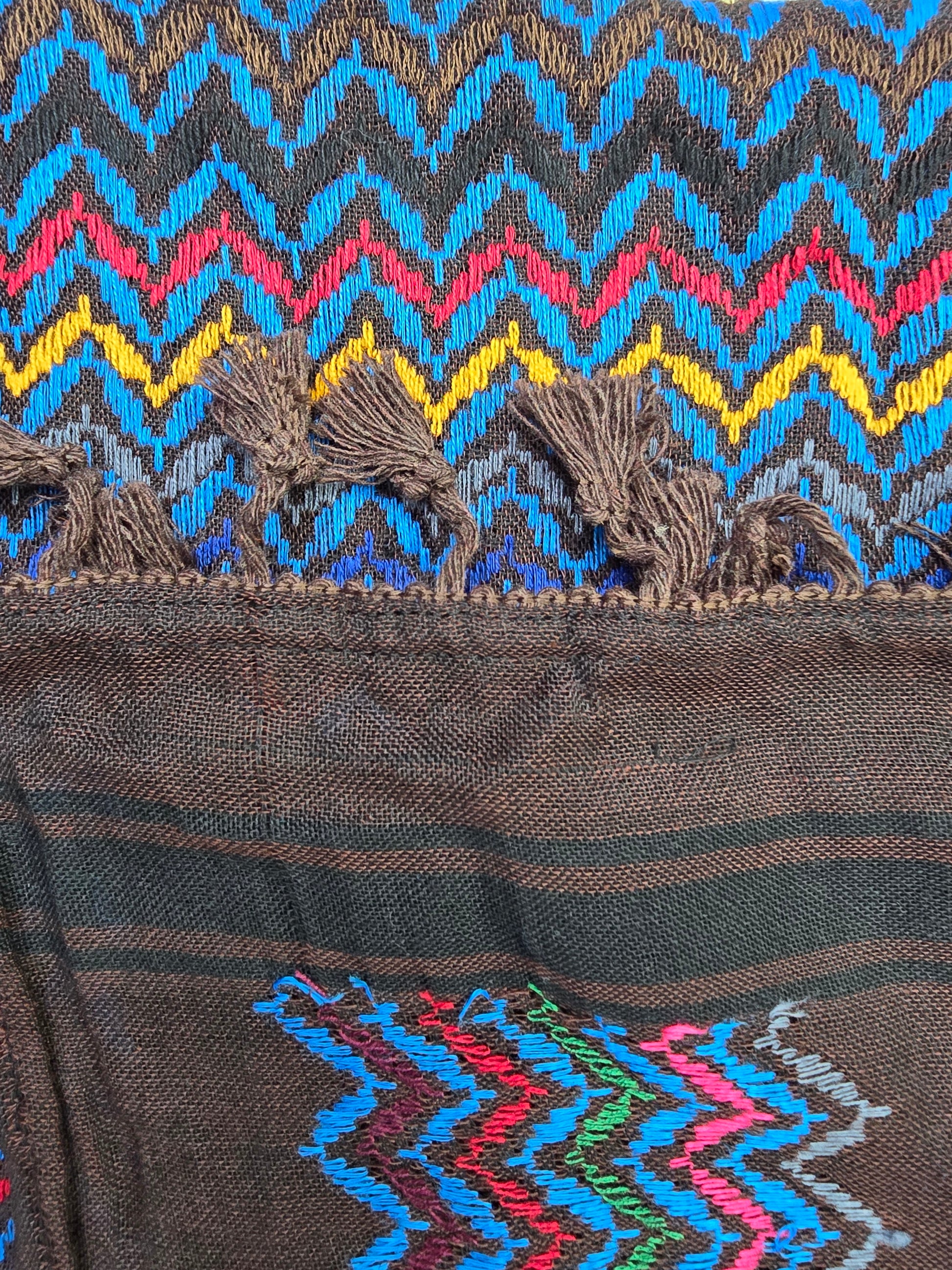 colorful brown keffiyeh shemagh rajaeen