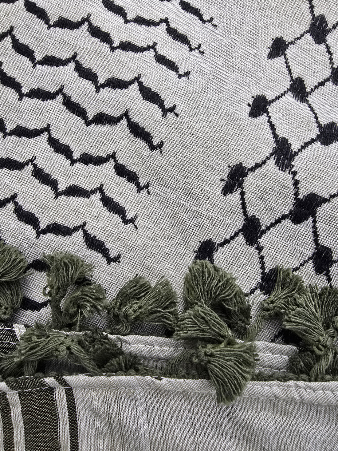 Shemagh Keffiyeh Scarf - Made in Palestine - Light Sage