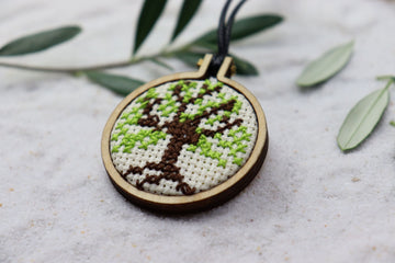 wooden necklace rajaeen