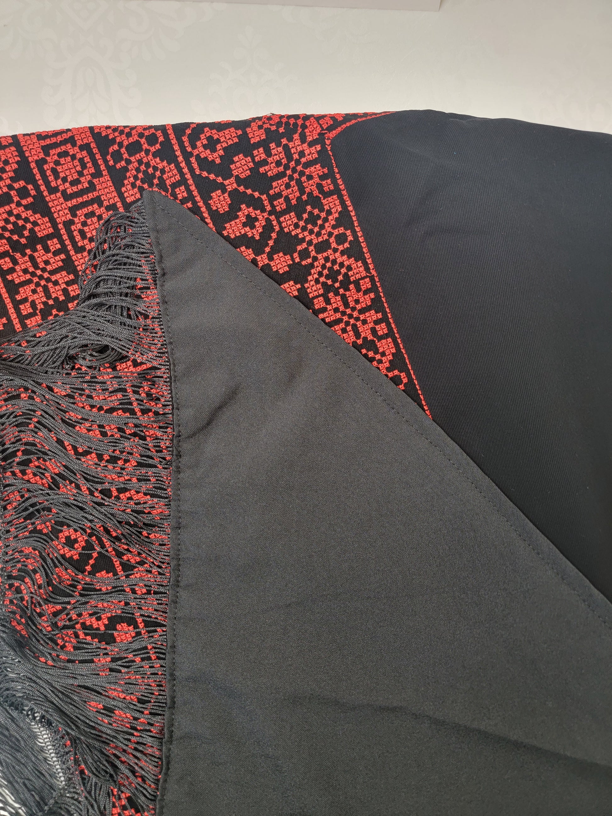 embroidered shawl black and red rajaeen