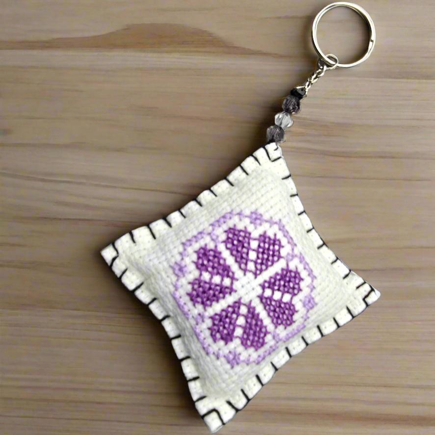 Handmade Embroidered Tatreez Flower Keychain – A Symbol of Solidarity