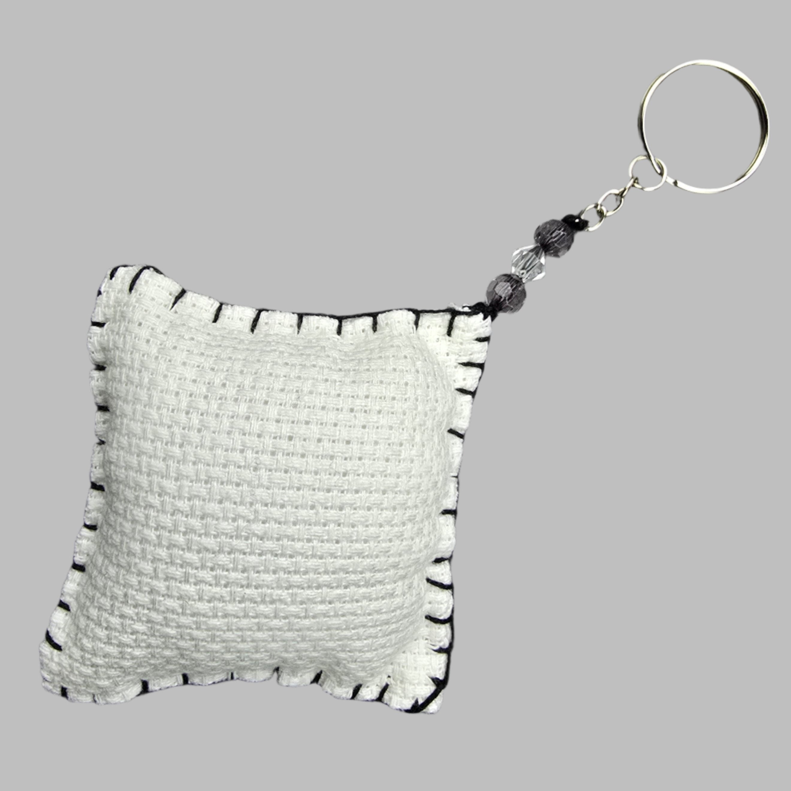 Handmade Embroidered Tatreez Flower Keychain – A Symbol of Solidarity