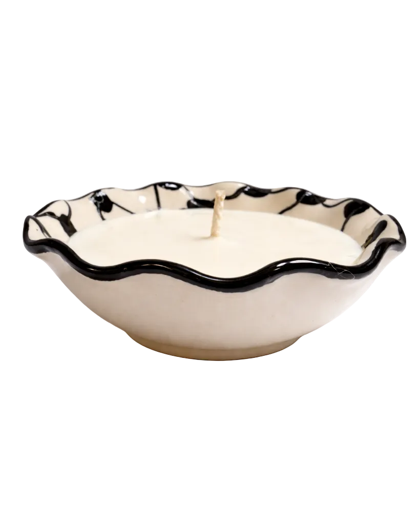 Candle in hand-painted keffiyeh ceramic bowl from Hebron, wax poured by Sondos Shureim in Nablus